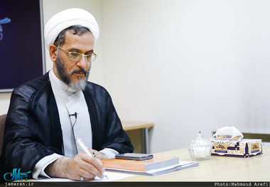 اهداف انقلاب اسلامی از نگاه بنیان‌گذار / نفی سلطه و رفتار طاغوتی (بخش اول)