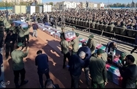 تلخ ترین لحظات تشییع پیکر شهدای حمله تروریستی کرمان (4)