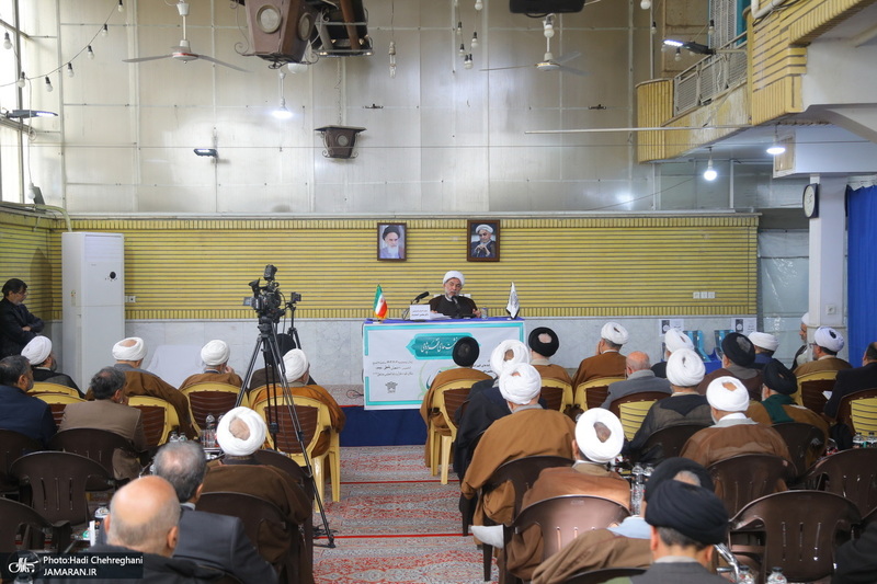 نشست‌ فقه پژوهی با موضوع رجوع مسلمان به محاکم دولت‌های غیر اسلامی