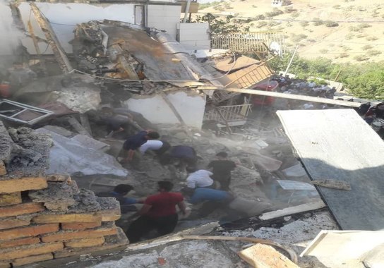  انفجار  و ریزش ساختمان در شهر مرزی نوسود استان کرمانشاه (6)