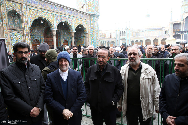 مراسم شییع و نماز