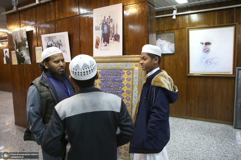 بازدید جمعی از دانش آموزان شرکت کننده هشتمین دوره مسابقات بین المللی دانش آموزی قرآن کریم از جماران