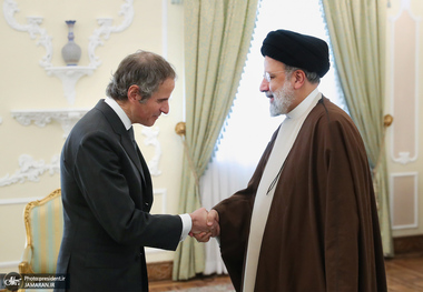 مدیرکل آژانس اتمی: در سفر به تهران درخصوص مسائل عملی به تفاهم رسیدیم / از ایران تضمین‌هایی در سطوح بالا دریافت کردیم