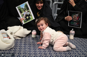 دیدار هزاران نفر از زنان و دختران با رهبر معظم انقلاب