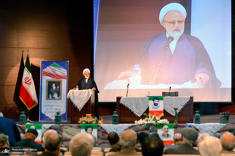 کنگره بزرگداشت شهدای سنگرسازان بی سنگر استان تهران در حرم امام خمینی (س)