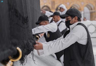 تصاویر استقبال کعبه از  ماه رمضان 