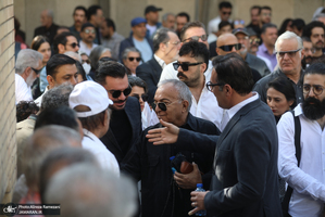 مراسم تشییع ناصر تقوایی