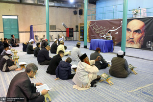 بازدید جمعی از دانش آموزان شرکت کننده هشتمین دوره مسابقات بین المللی دانش آموزی قرآن کریم از جماران