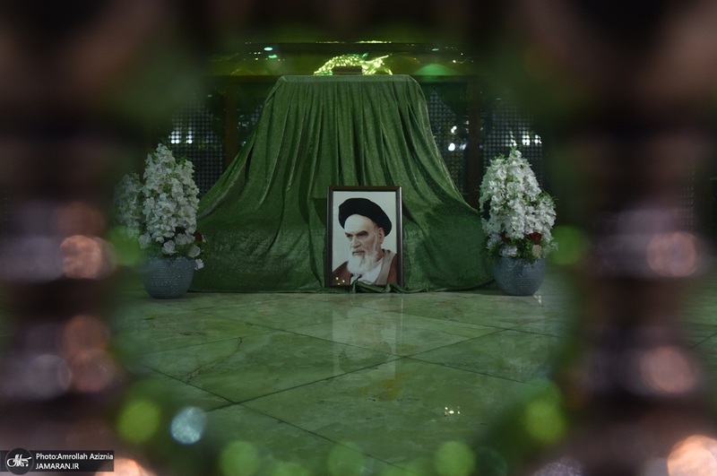 مراسم دعای کمیل در حرم مطهر امام خمینی