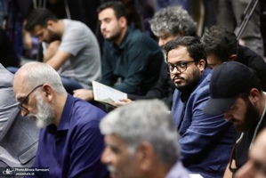 مراسم بزرگداشت رهبر شهید با حضور اصحاب رسانه