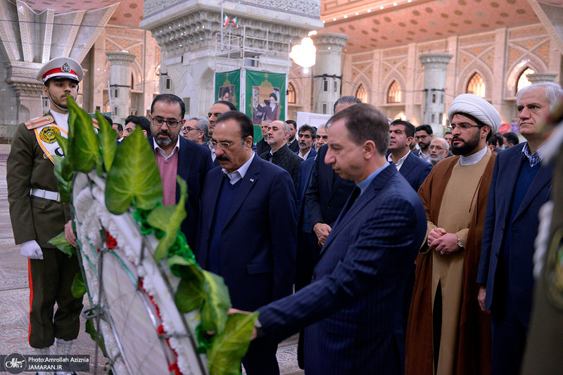 تجدید میثاق اصناف، نهادها، سازمان ها و اقشار مختلف مردم با آرمان های امام خمینی(س) -3