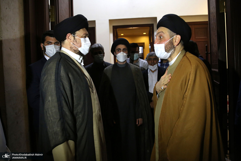 ادای احترام سید عمار حکیم نسبت به حضرت امام خمینی (س)