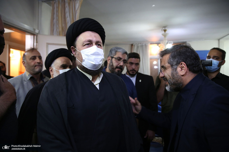 حضور سید حسن خمینی در منزل مرحوم حجت الاسلام و المسلمین دعایی (ره)