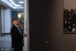 نمایشگاه عکس های کمتر دیده شده از مرحوم آیت الله سید محمود طالقانی