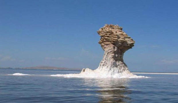 رهاسازی 92 میلیون مترمکعب آب از سدهای آذربایجان غربی به دریاچه ارومیه