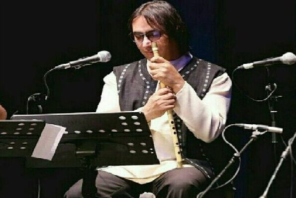 ساز موسیقی هنرمند قزوینی برای مقابله با کرونا