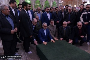 تجدید میثاق اقشار مردم و مسئولان با آرمان های امام راحل-9