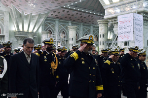 تجدید میثاق فرمانده و پرسنل نیروی دریایی ارتش جمهوری اسلامی ایران با آرمان‌های امام خمینی(س)