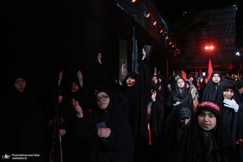 مراسم عزاداری امام حسین (ع) در خیابان کشور دوست