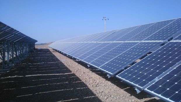 نیروگاه‌های خورشیدی شهرستان ری وارد چرخه تولید برق کشور شدند