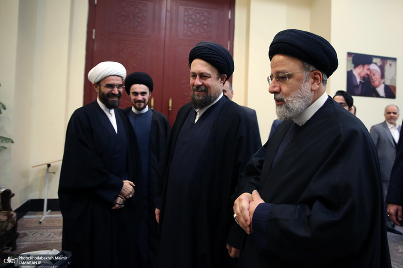 حاشیه های تجدید میثاق رئیس جمهور و اعضای دولت با آرمان های حضرت امام خمینی (س)