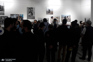 رونمایی از کتاب عکس«فرزندان روح الله» و افتتاح نمایشگاه «فرمانده من»