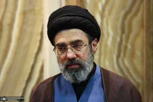 مراسم ختم پدر حجت الاسلام و المسلمین سید علی اصغر حجازی/ سید مجتبی خامنه ای