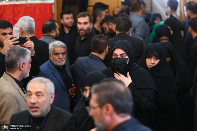 مراسم خاکسپاری شهید حسین امیرعبداللهیان در حرم حضرت عبدالعظیم حسنی (ع)