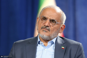 گفتگو حضور با حاجی میرزایی رئیس دفتر رئیس جمهور در حسینیه جماران
