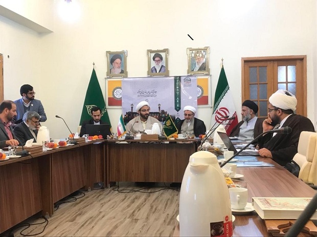راهکاری توسعه گردشگری زیارت در شیراز بررسی شد