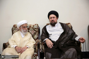 حاشیه تجدید میثاق هیأت رئیسه و اعضای مجلس خبرگان رهبری با آرمان های امام خمینی(س)