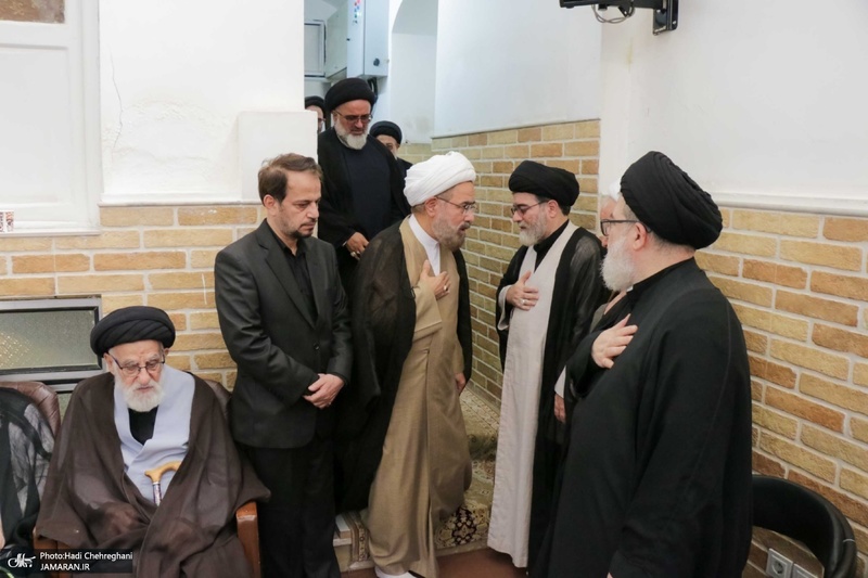 حضور آیت الله سید حسن خمینی در مراسم وداع با آیت الله العظمی شبری زنجانی (ره)