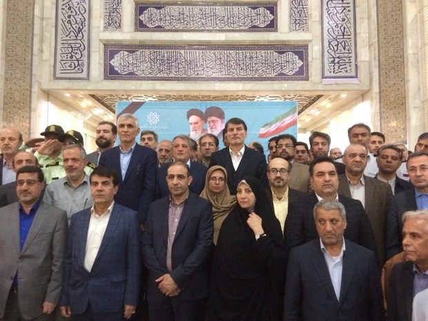 مدیران شهرداری تهران با آرمان های امام راحل تجدید میثاق کردند