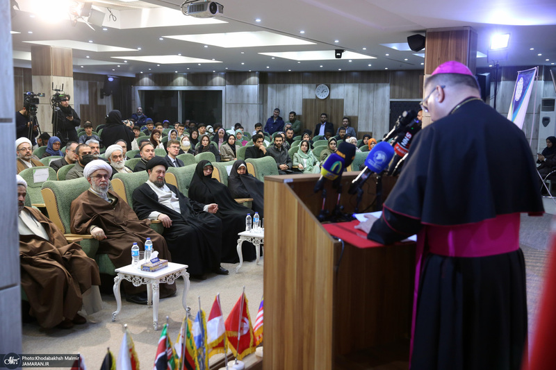 مراسم گرامیداشت میلاد حضرت عیسی مسیح (ع) و آغاز سال نو میلادی