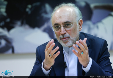 توضیحات علی اکبر صالحی در مورد سفر گروسی به ایران/ انتقاد از آژانس اتمی و تذکر در مورد توقف نظارت‌های فراپادمانی از پنجم اسفند