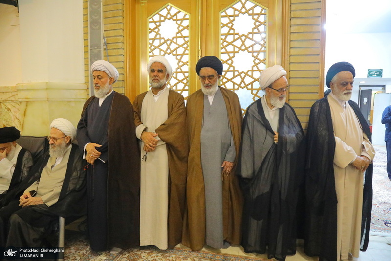 مراسم سالروز رحلت امام خمینی (س) از سوی مقام معظم رهبری در حرم حضرت معصومه(س)