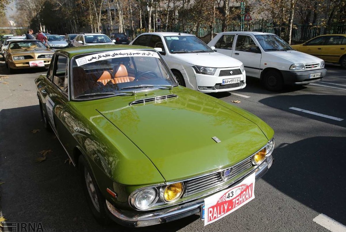 رالی‌  وسیله‌های نقلیه تاریخی در خیابان‌های تهران+ تصاویر