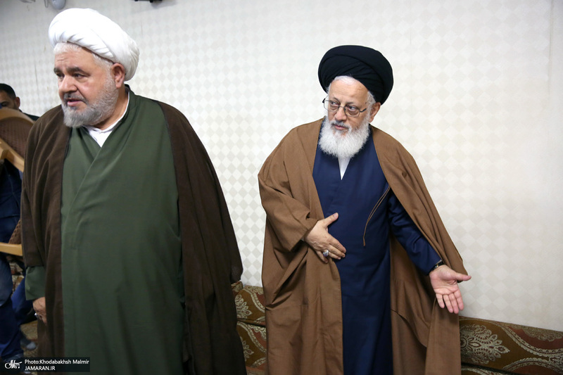 دیدار رئیس و جمعی از معاونان و مدیران مؤسسه تنظیم و نشر آثار امام خمینی(س) با نماینده مقام معظم رهبری در عراق