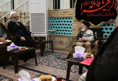 آیت‌الله العظمی شبیری زنجانی در دیدار رئیس قوه قضائیه: فقاهت بدون فطانت برای قضاوت کافی نیست/ توسل به اهل‌بیت (ع) در حل مشکلات اثر فراوان دارد/ ایران کشور اهل‌بیت بیت (ع) است و مایهٔ افتخار است که قوانین کشور بر پای فقه شیعه اثنا عشری تنظیم شود