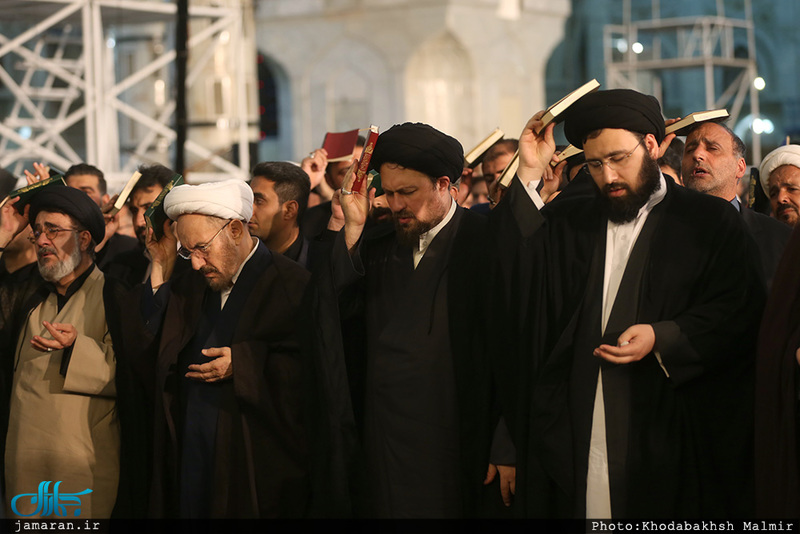 مراسم احیاء شب بیست و یکم ماه مبارک رمضان درحرم مطهر امام خمینی (س) /2