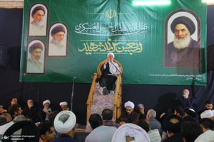 مراسم چهلمین روز تدفین رهبر شهید در دفتر آیت الله العظمی سیستانی در قم
