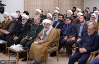 دیدار دست‌اندرکاران کنگره شهدای روحانی با رهبری (4)