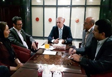 دیپلماسی فرهنگی عامل نزدیکی مردم ایران و بوسنی  نمایش روبینسون و کروزو پیام آور صلح بود