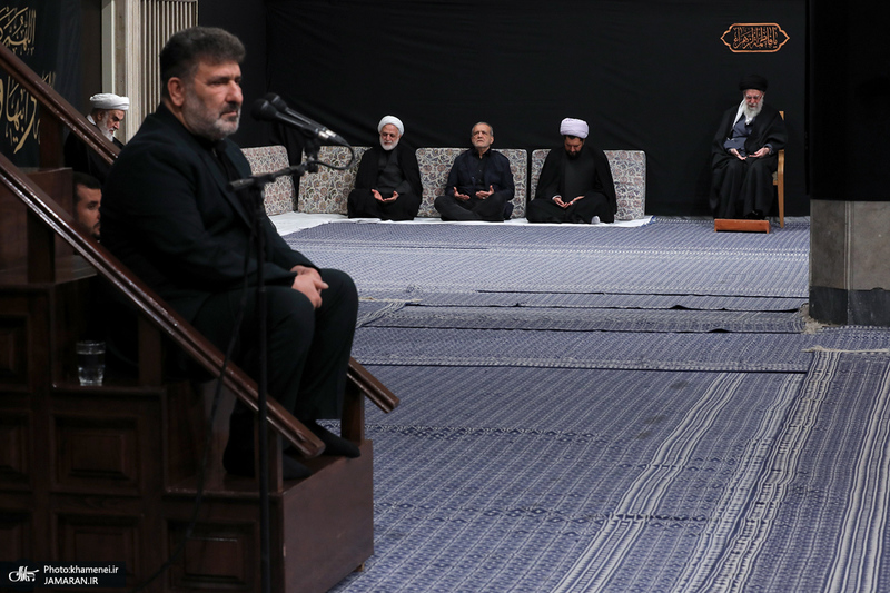 اولین شب مراسم عزاداری ایام شهادت حضرت زهرا (س) در حسینیه امام خمینی(ره)