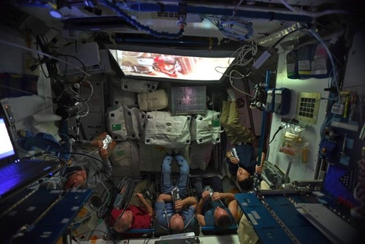 فضانوردان ایستگاه فضایی بین‌المللی کریسمس را جشن گرفتند

