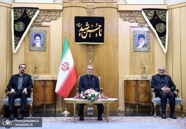 پزشکیان: برخی عنوان می‌کردند سفر به آذربایجان ممکن است همراه با خطراتی باشد یا در مسیر آن مشکلاتی ایجاد شود/ کشورهای حاضر در نشست اکو، با صراحت و شدت، اقدامات رژیم صهیونیستی را محکوم کردند