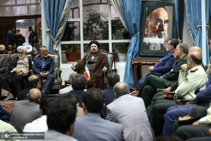 دیدار اعضای ستاد مرکزی بزرگداشت حضرت امام خمینی(س) با سید حسن خمینی