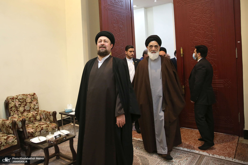 حاشیه های تجدید میثاق رئیس قوه قضائیه و مسئولان عالی قضایی با آرمان‌های حضرت امام خمینی (س)