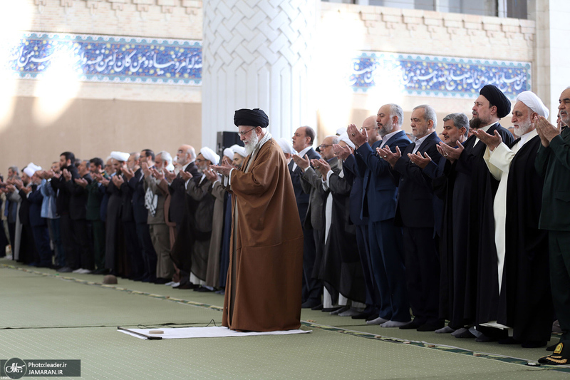 اقامه نماز عید سعید فطر به امامت رهبر معظم انقلاب