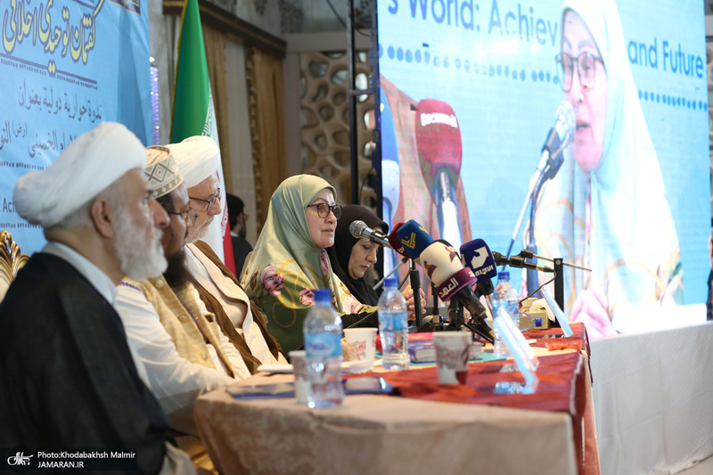 نشست «گفتمان توحیدی اخلاقی‌ امام‌ خمینی(س) در دنیای معاصر؛ دستاوردها و آینده فرارو» (2)
